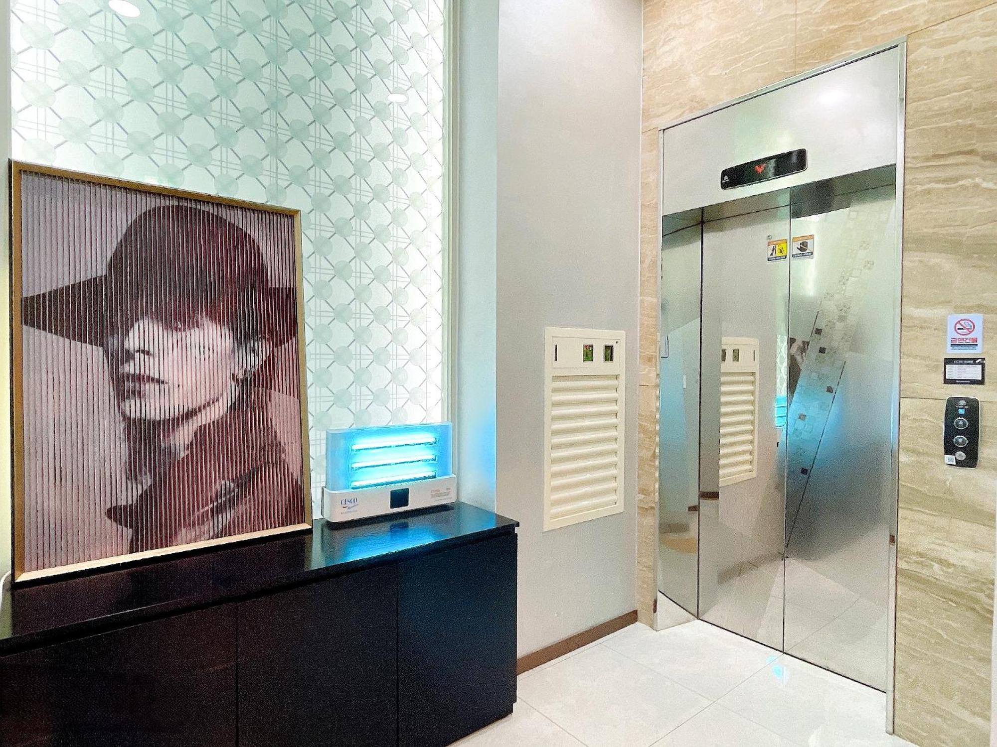 Jongno Lumia Tourist Hotel Seul Dış mekan fotoğraf